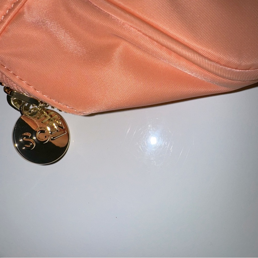 Stoney Clover Lane Large Clear Front Pouch - Picture 5 of 6